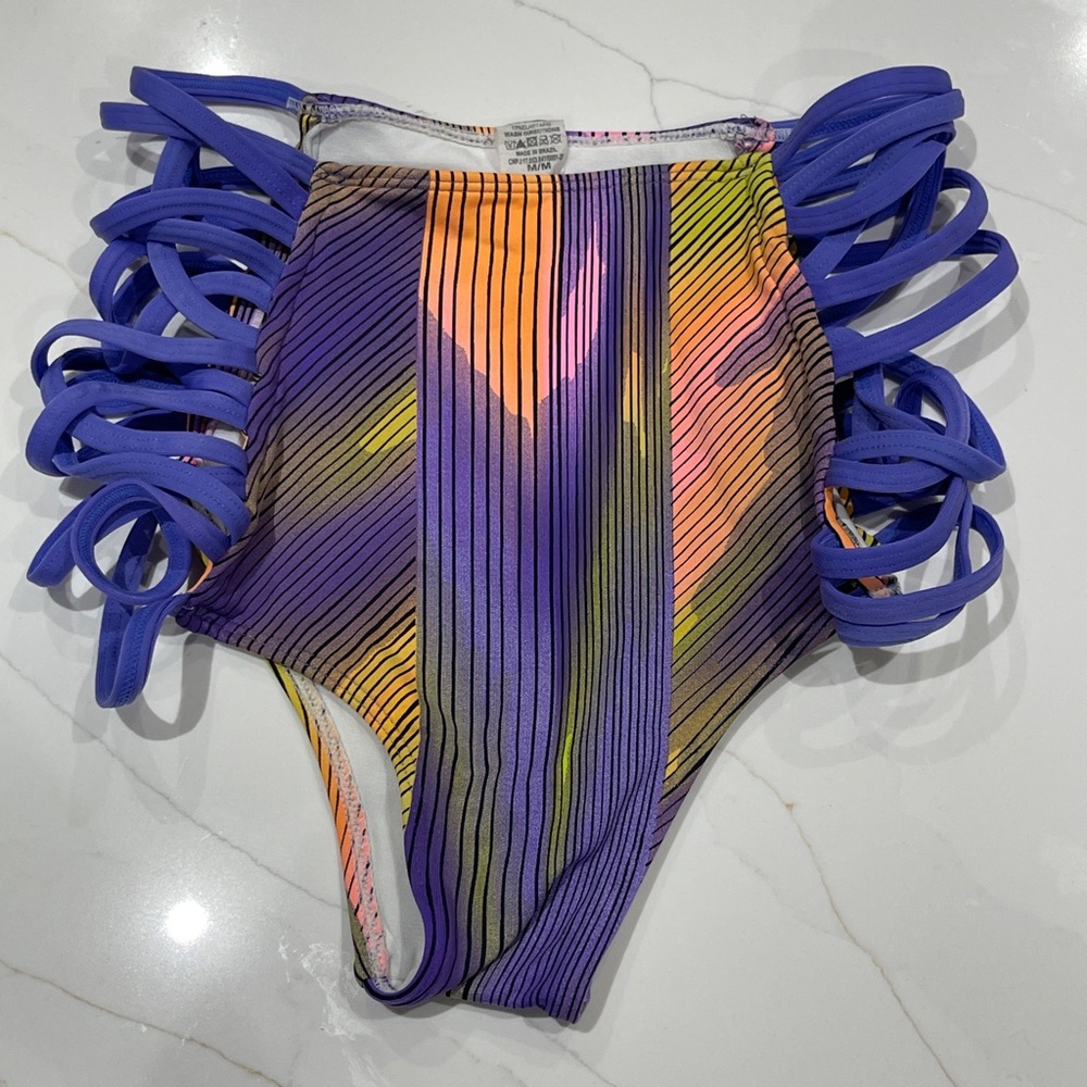 Colorful Striped Swimsuit with Unique Strap Design, M